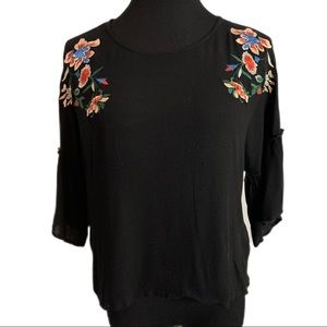 Altar’d State SZ M Black Embroidered Bell Sleeve BOHO Blouse